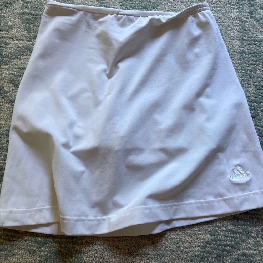 adidas White Tennis Skirt with Subtle Logo